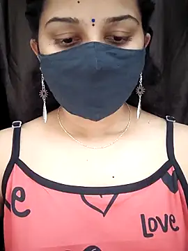 Angleannie online show from 11-18-25, 03:16