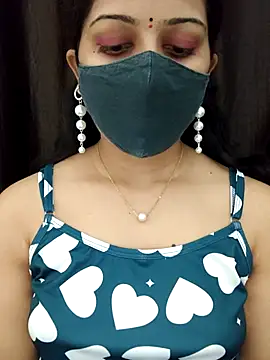 Snapshot of Angleannie chatting on 07-16-26, 03:40 Angleannie online show from 07-16-26, 03:40