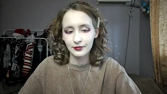 JoannaTompson online show from 01-27-25, 06:09