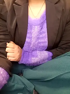 Snapshot of Ruchi-34 chatting on 12-15-24, 08:58 Ruchi-34 online show from 12-15-24, 08:58