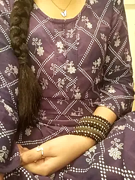Snapshot of Ruchi-34 chatting on 04-28-26, 09:53 Ruchi-34 online show from 04-28-26, 09:53