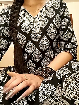 Snapshot of Ruchi-34 chatting on 06-11-26, 07:23 Ruchi-34 online show from 06-11-26, 07:23