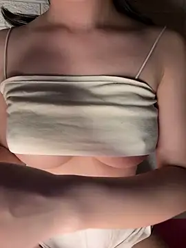 Thao-Cherry online show from 10-18-25, 11:16