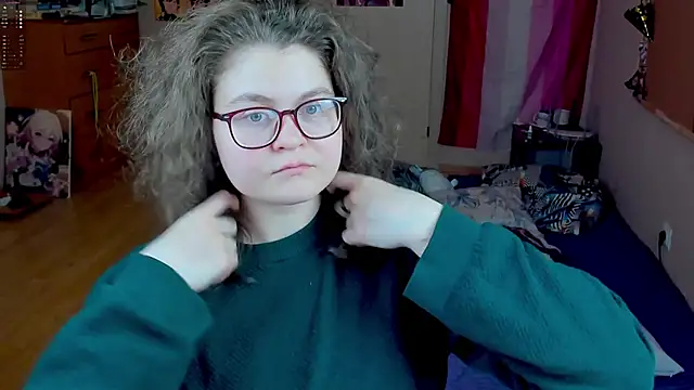 Snapshot of Sashy_Way chatting on 02-12-26, 08:04 Sashy Way online show from 02-12-26, 08:04