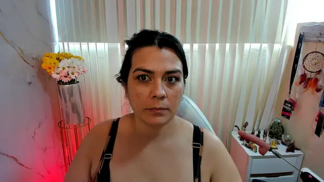 martina foxy  online show from 02-22-25, 06:30