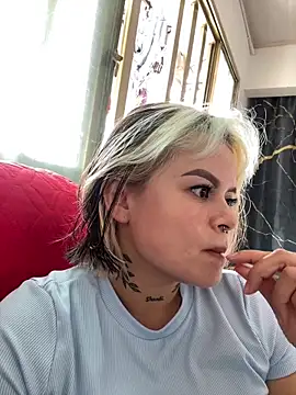 ivanna rivera online show from 05-04-26, 02:13