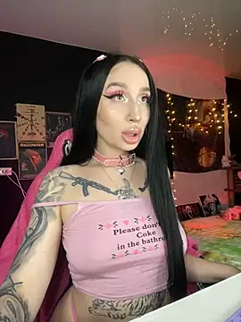 Molly  Moon online show from 12-10-24, 05:39