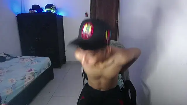 Sxntisaul   online show from 02-07-25, 04:03