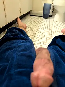 RandomGuy420lol online show from 11-19-25, 08:25