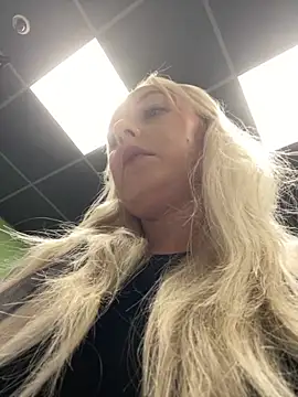 MerlinDave online show from 09-11-25, 01:17