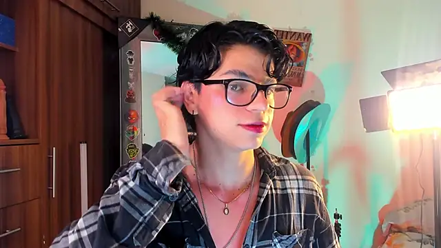 Snapshot of marckalexis chatting on 01-18-26, 01:31 marckalexis online show from 01-18-26, 01:31