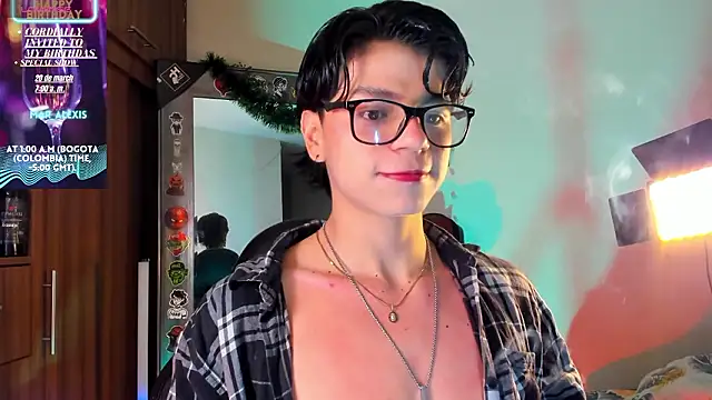 Snapshot of marckalexis chatting on 02-21-26, 12:33 marckalexis online show from 02-21-26, 12:33