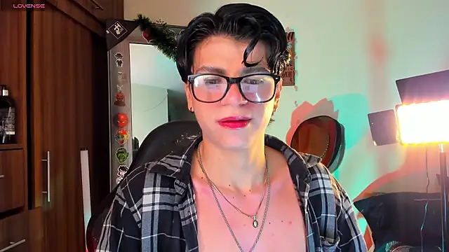 Snapshot of marckalexis chatting on 02-22-26, 10:14 marckalexis online show from 02-22-26, 10:14