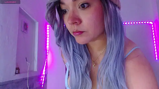 Snapshot of Cuckold_lover69 chatting on 06-15-26, 05:59 Cuckold lover69 online show from 06-15-26, 05:59