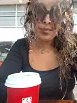 Snapshot of lauramcdowell1 chatting on 02-27-26, 07:36 lauramcdowell1 online show from 02-27-26, 07:36