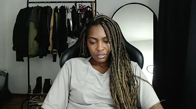 Snapshot of marisilva_br chatting on 02-08-25, 11:45 marisilva br online show from 02-08-25, 11:45