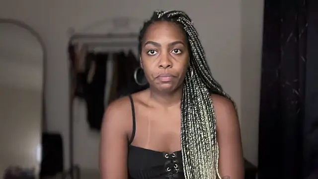 Snapshot of marisilva_br chatting on 11-02-25, 11:18 marisilva br online show from 11-02-25, 11:18