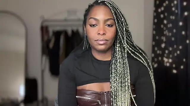 Snapshot of marisilva_br chatting on 11-04-25, 08:30 marisilva br online show from 11-04-25, 08:30