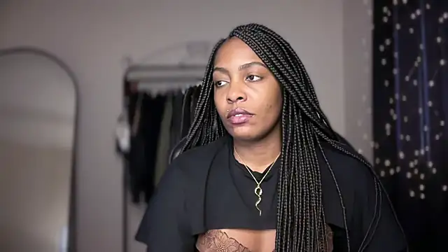 Snapshot of marisilva_br chatting on 12-05-25, 03:30 marisilva br online show from 12-05-25, 03:30