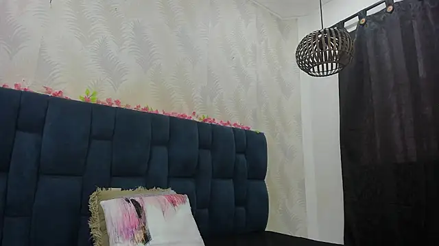 Ammy Connor1 online show from 02-28-26, 08:43