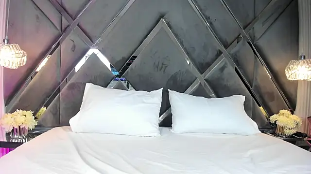 MaluDiaz online show from 03-25-26, 05:08