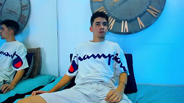 Mike 0233  online show from 02-13-25, 07:56