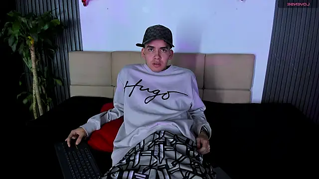 Mike 0233  online show from 02-25-25, 08:03