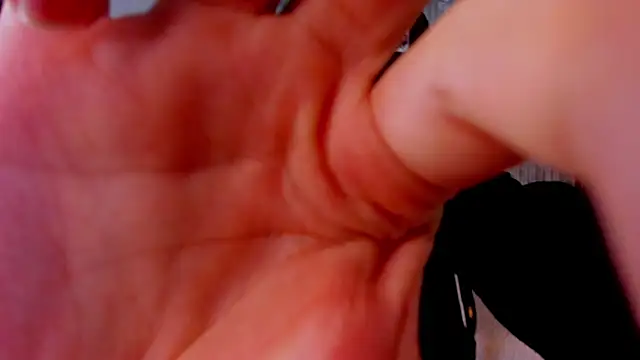 Mike 0233  online show from 09-11-25, 04:01