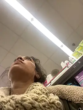 starrynikki online show from 12-24-24, 06:17