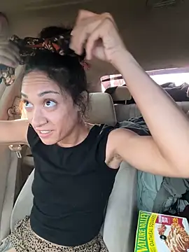 starrynikki online show from 02-10-25, 11:45