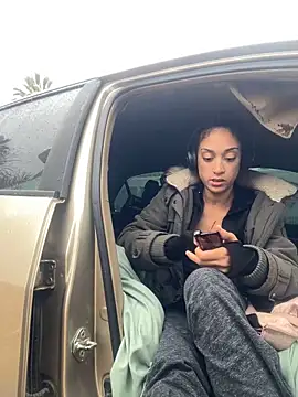 starrynikki online show from 02-12-25, 05:26