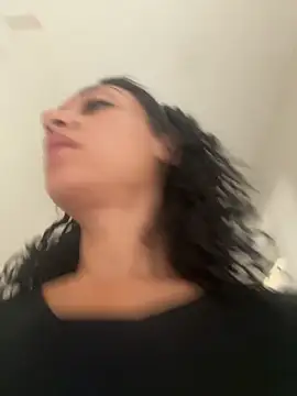 starrynikki online show from 10-29-25, 04:09