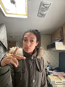 starrynikki online show from 02-04-26, 04:24