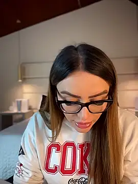 Miss ary online show from 03-21-26, 11:37