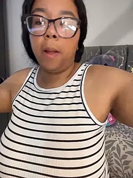 XMara online show from 03-26-26, 03:39