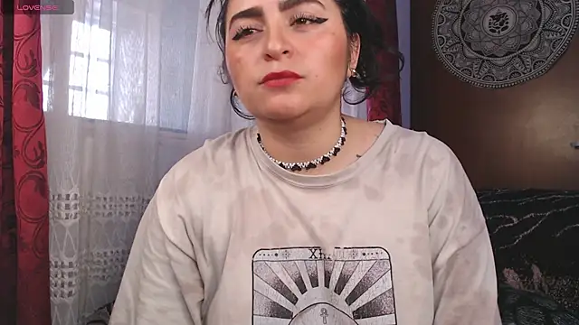 Snapshot of Marci_owo chatting on 10-04-25, 12:47 Marci owo online show from 10-04-25, 12:47