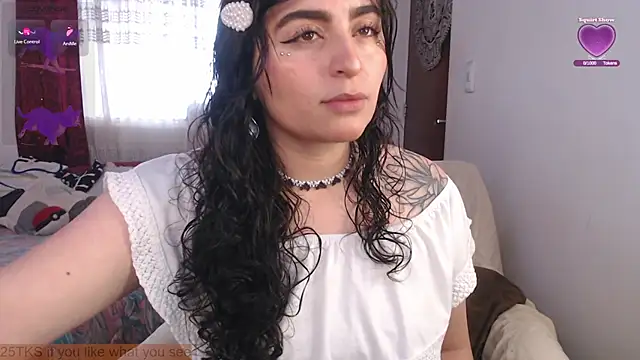 Snapshot of Marci_owo chatting on 11-13-25, 07:13 Marci owo online show from 11-13-25, 07:13