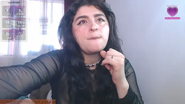 Snapshot of Marci_owo chatting on 11-22-25, 05:12 Marci owo online show from 11-22-25, 05:12