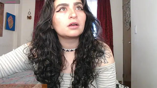 Snapshot of Marci_owo chatting on 12-16-25, 04:12 Marci owo online show from 12-16-25, 04:12