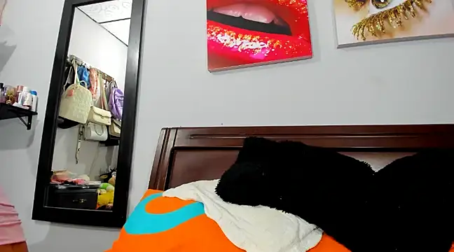 Snapshot of aleziiacam chatting on 12-15-24, 03:34 aleziiacam online show from 12-15-24, 03:34