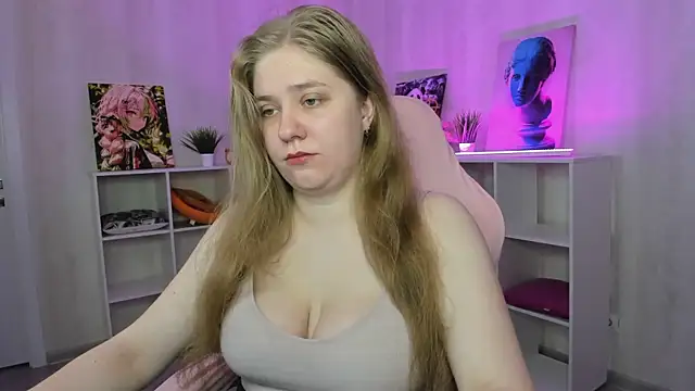 Snapshot of Megan_Violer chatting on 06-29-26, 05:24 Megan Violer online show from 06-29-26, 05:24