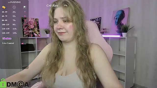 Snapshot of Megan_Violer chatting on 07-16-26, 05:30 Megan Violer online show from 07-16-26, 05:30