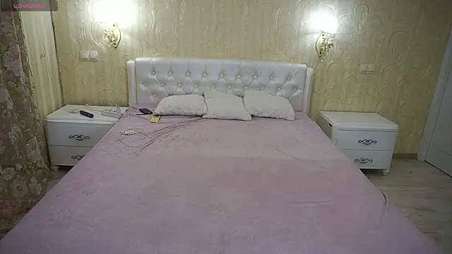 Snapshot of LunaaMayy chatting on 01-31-26, 10:41 LunaaMayy online show from 01-31-26, 10:41