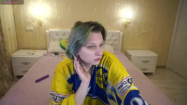 Snapshot of LunaaMayy chatting on 02-05-26, 10:58 LunaaMayy online show from 02-05-26, 10:58