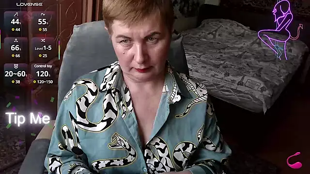 NicoleOlla online show from 03-06-25, 09:03