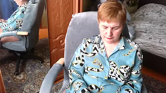 NicoleOlla online show from 03-11-25, 06:21