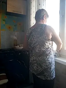 NicoleOlla online show from 03-22-25, 10:17