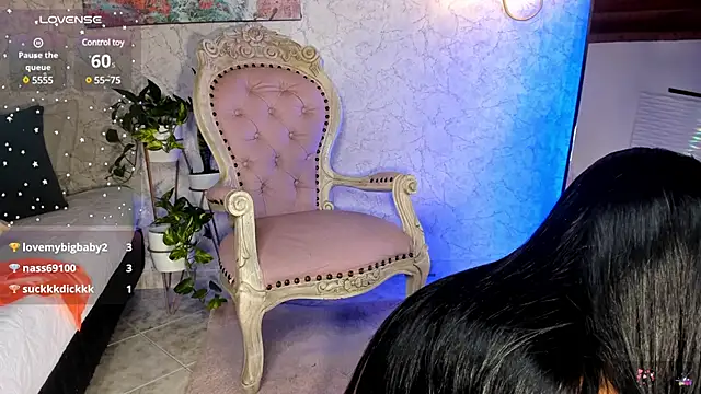 Snapshot of Miss_Ambeer chatting on 01-18-25, 01:40 Miss Ambeer online show from 01-18-25, 01:40