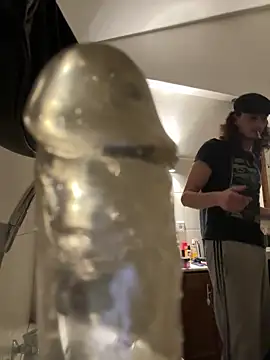 Snapshot of habbockwiesau chatting on 11-21-25, 11:36 habbockwiesau online show from 11-21-25, 11:36