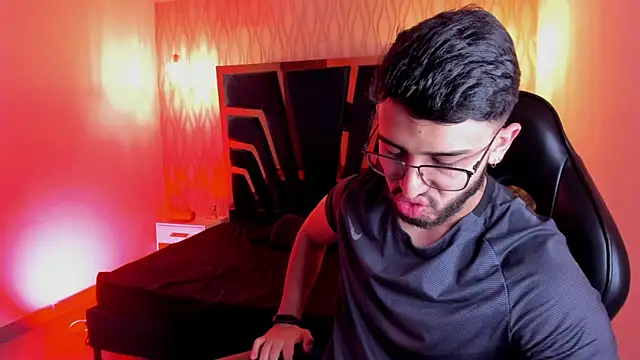 Liam Kleiin online show from 01-13-26, 11:48